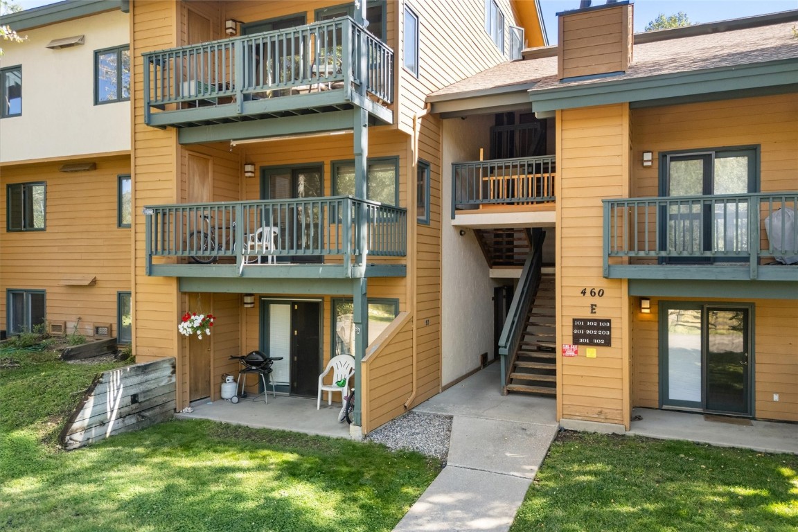 460 Ore House Plaza 202