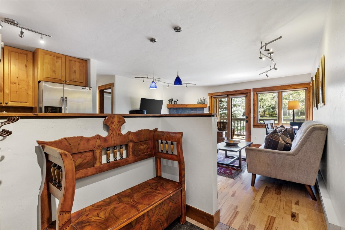 460 Ore House Plaza 202