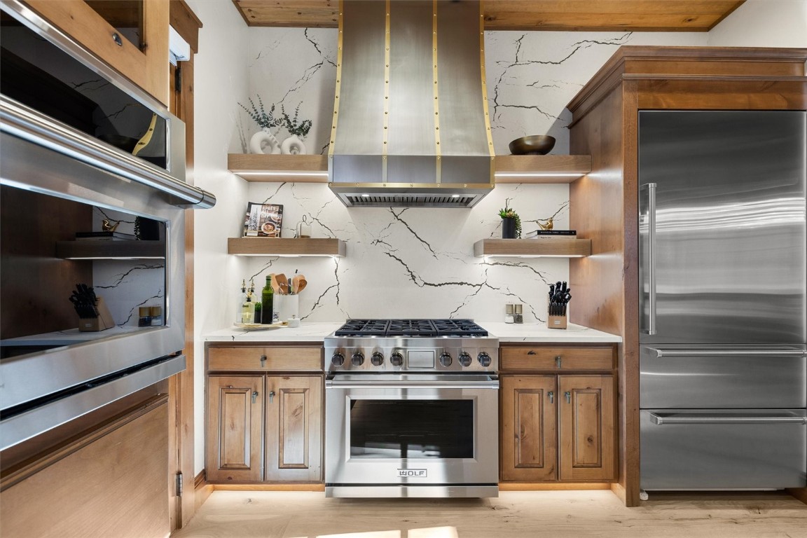 1240 Eagle Glen DRIVE 12