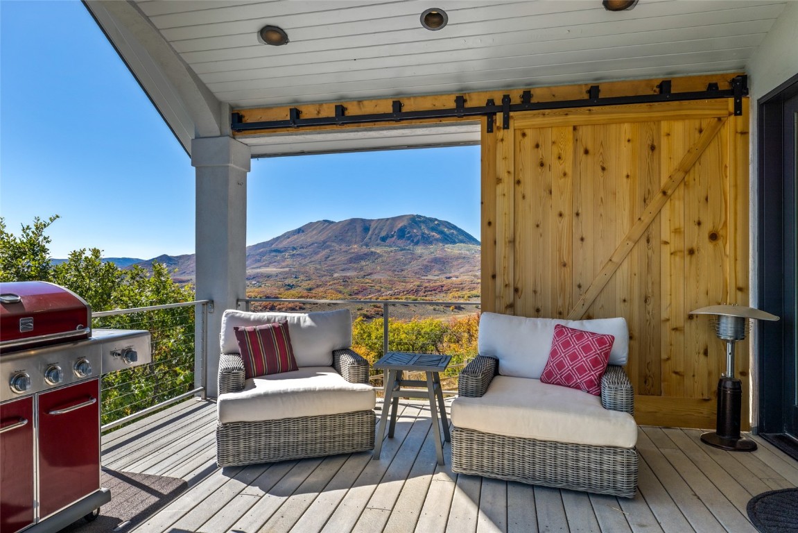 44300 Diamondback WAY