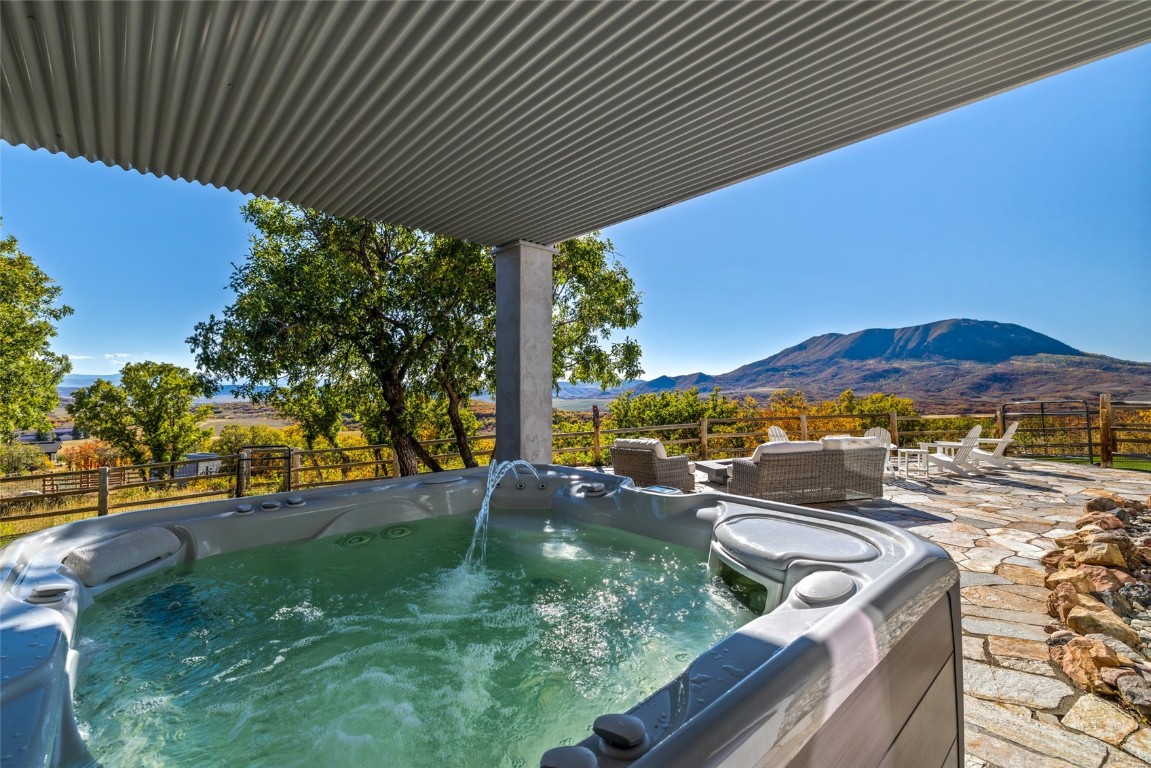 44300 Diamondback WAY