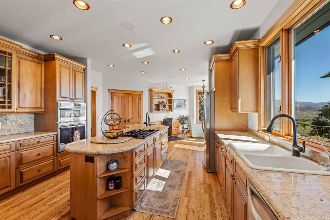 44300 Diamondback WAY