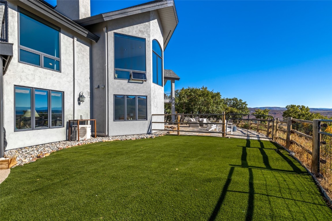 44300 Diamondback WAY