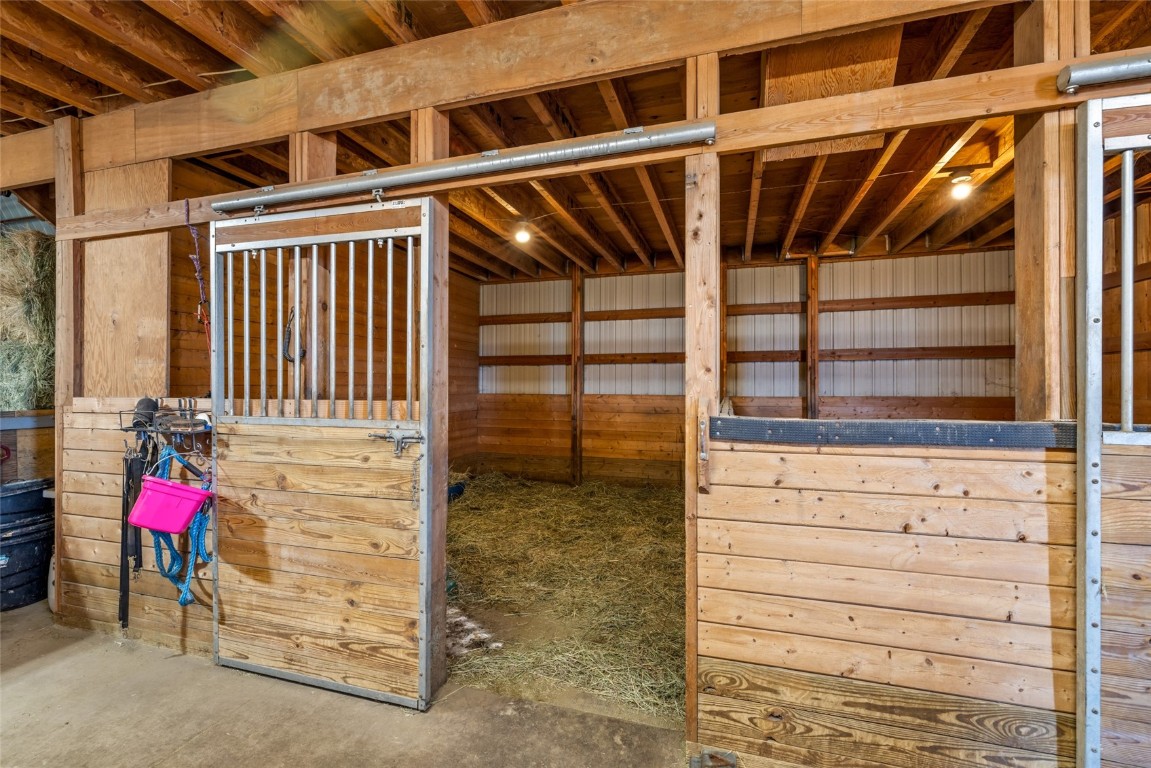 44300 Diamondback WAY