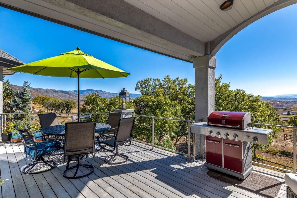 44300 Diamondback WAY