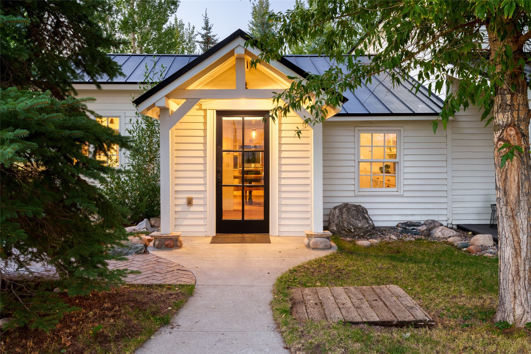 31900 County Road 22 A&B