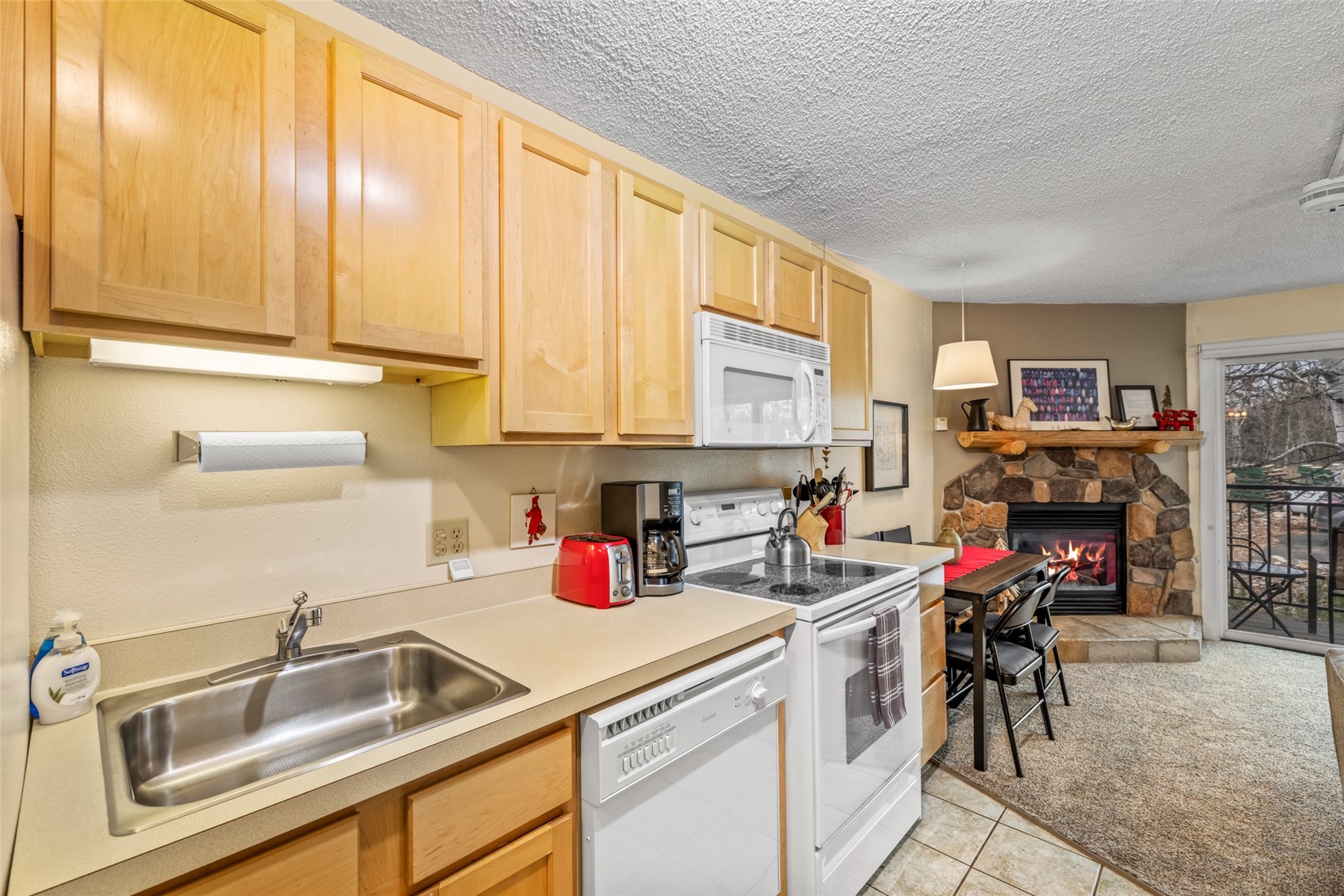 2883 Burgess Creek ROAD 208