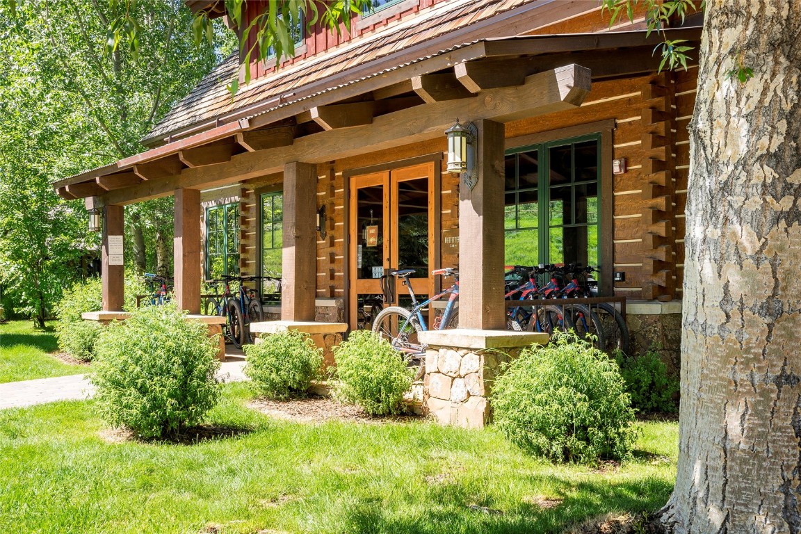 26705 Wild Iris PATH