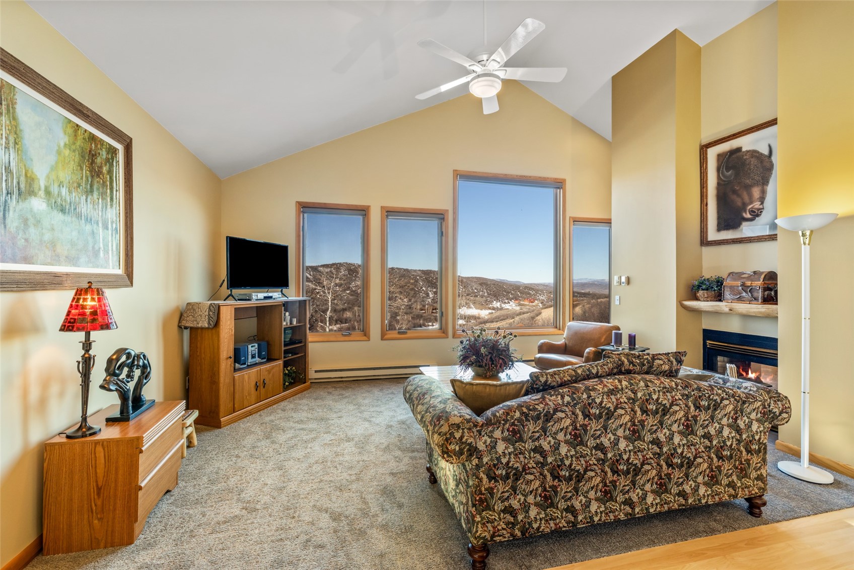 26000 High Ridge DRIVE