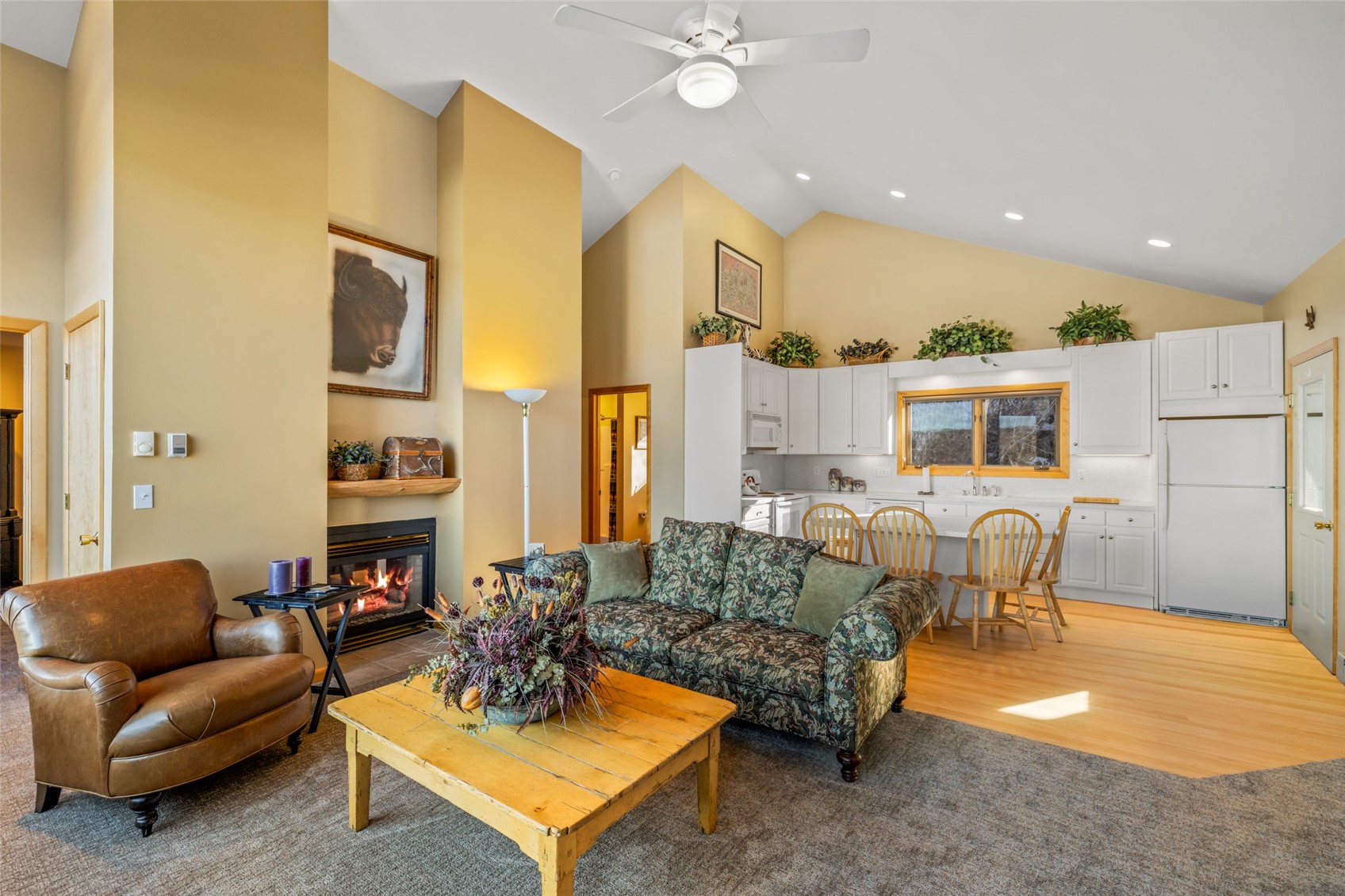 26000 High Ridge DRIVE