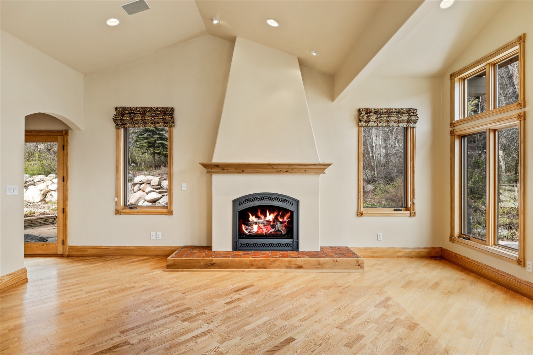 560 Steamboat BOULEVARD