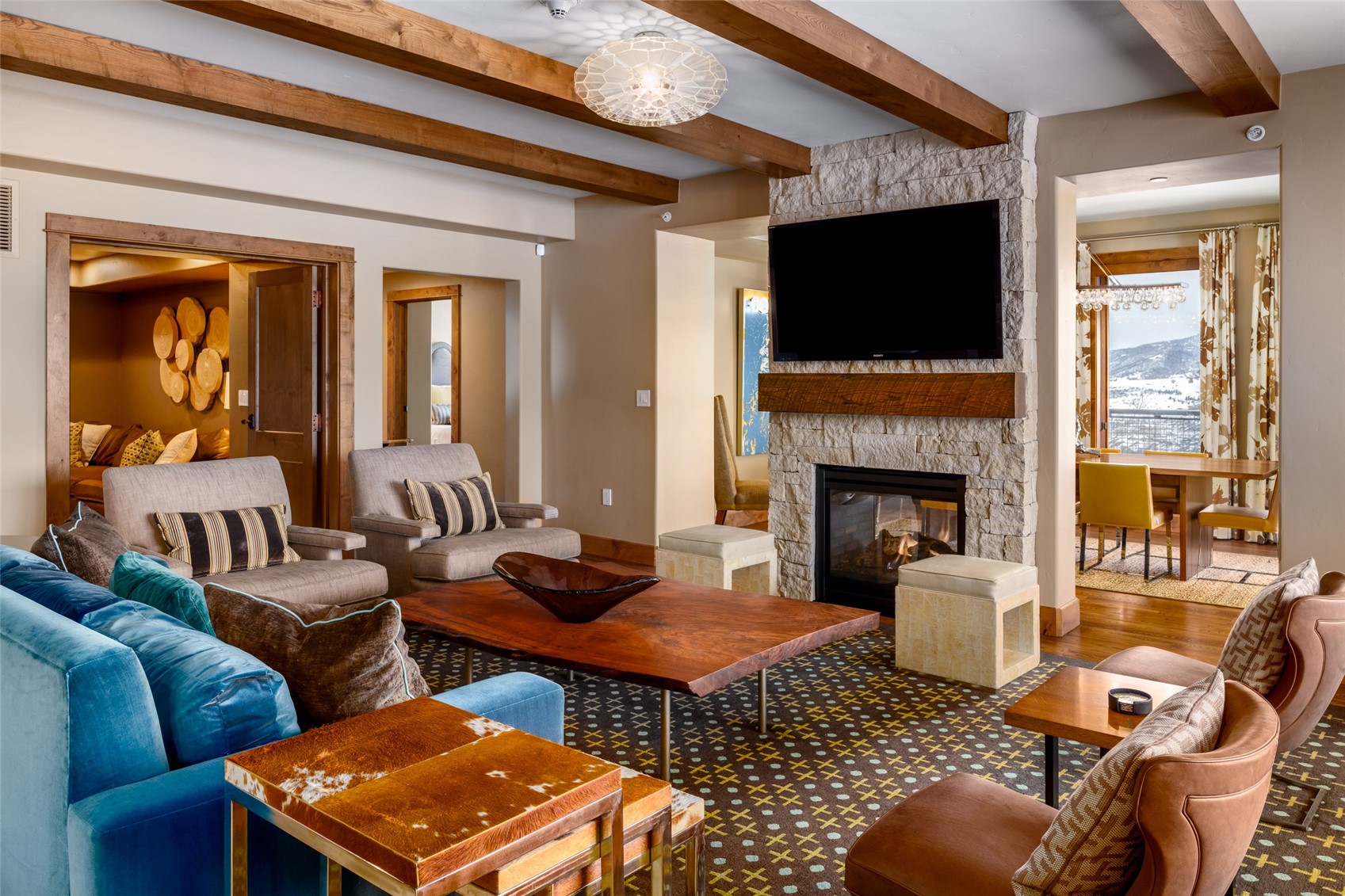 2410 Chutes LANE 2201