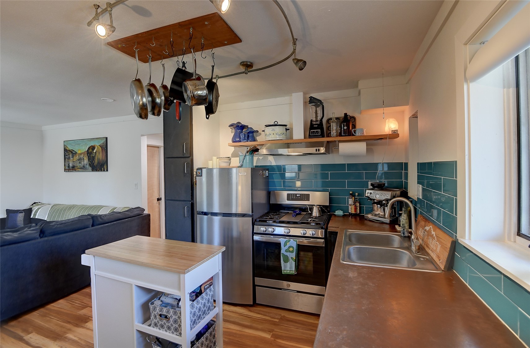 35 Butcherknife ALLEY