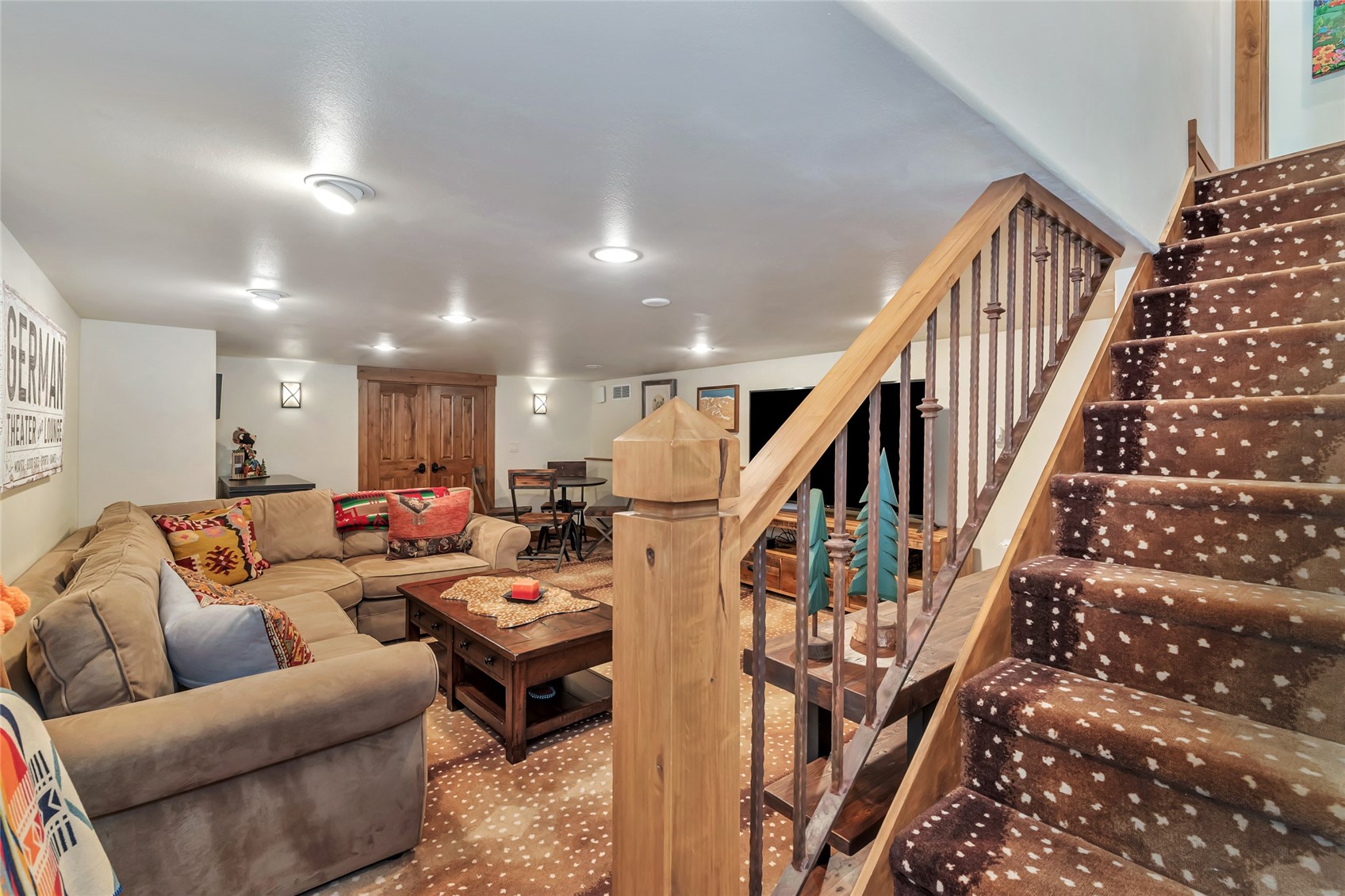 3153 Aspen Wood LANE