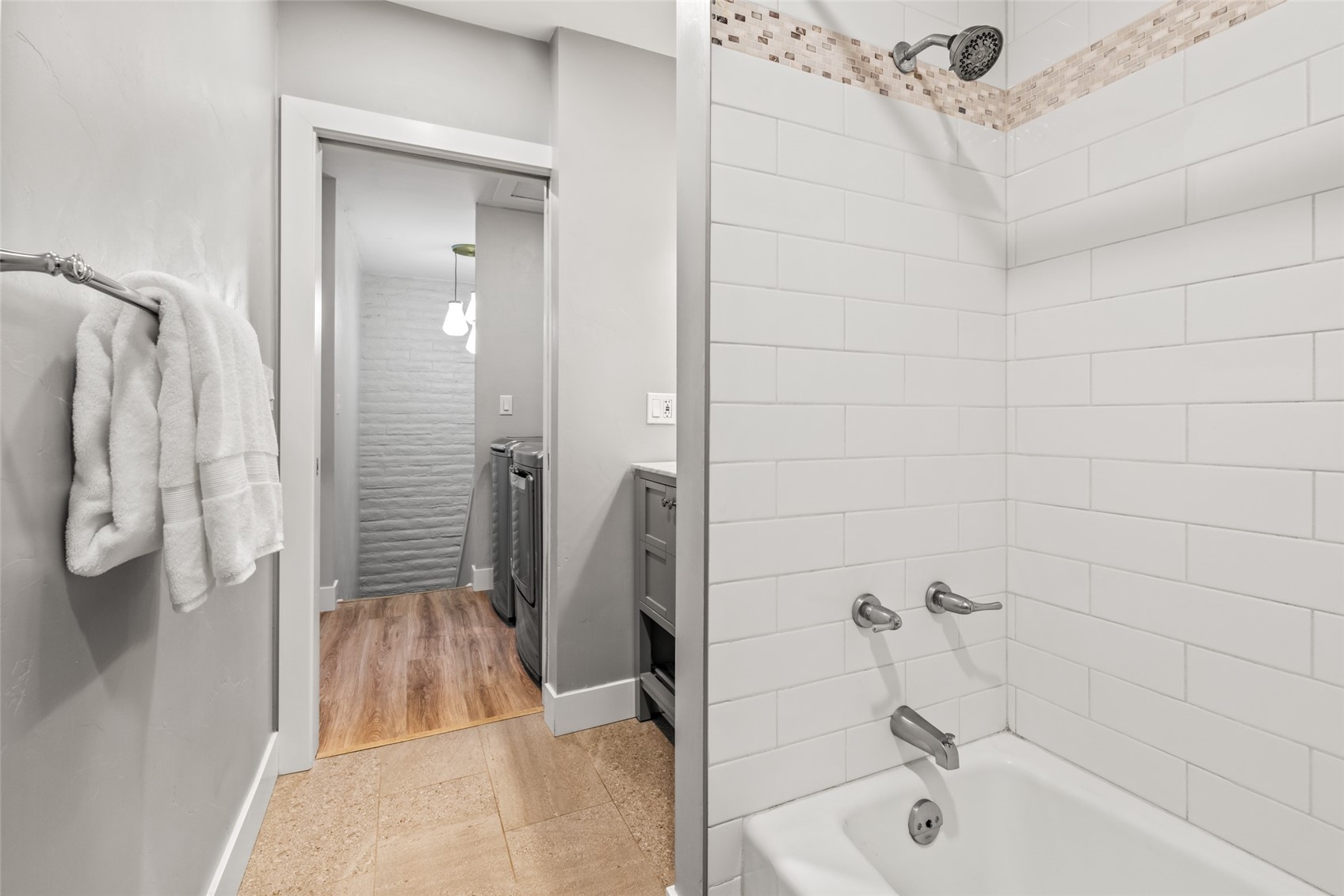 13 Cedar COURT 13