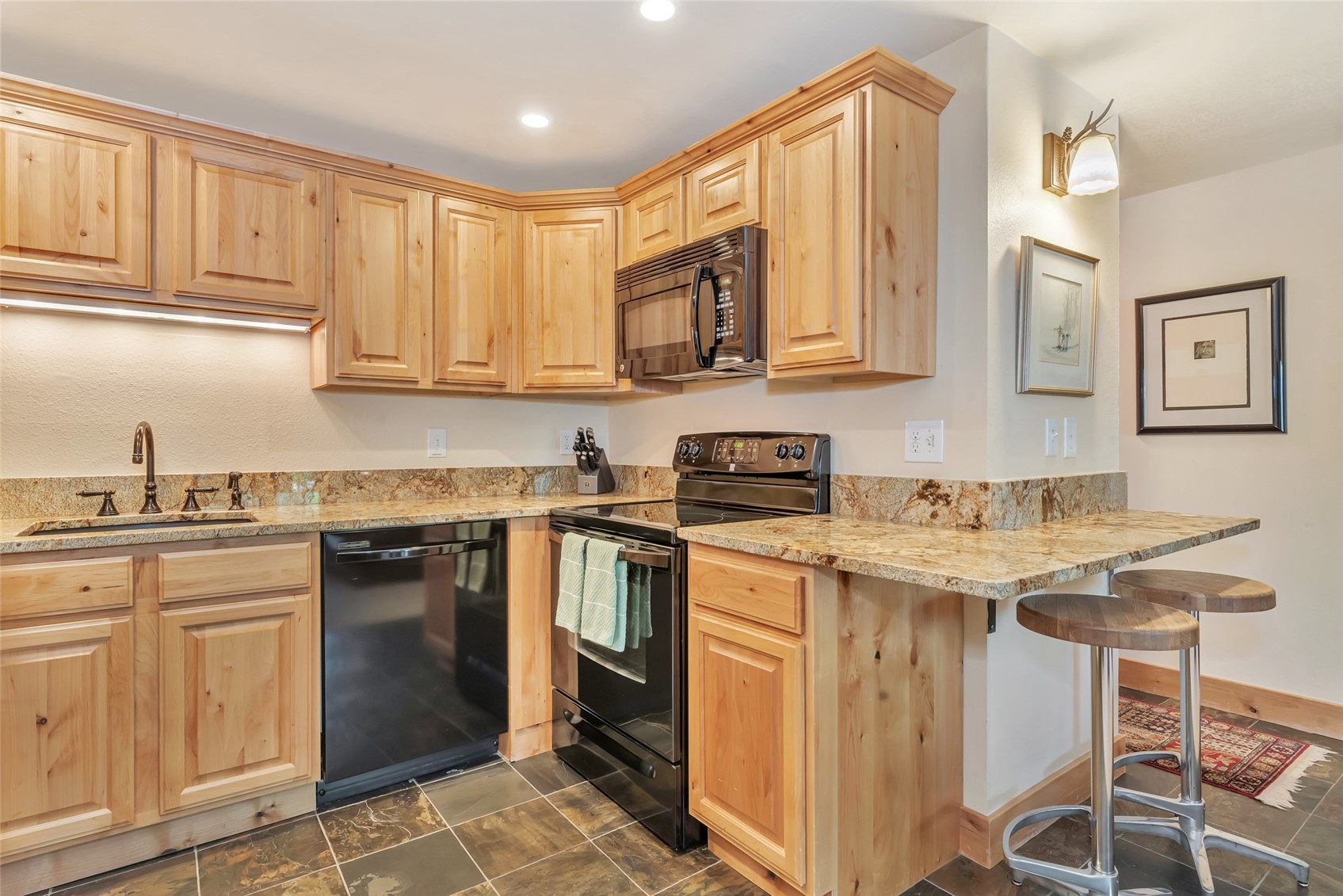 2322 Apres Ski WAY 15