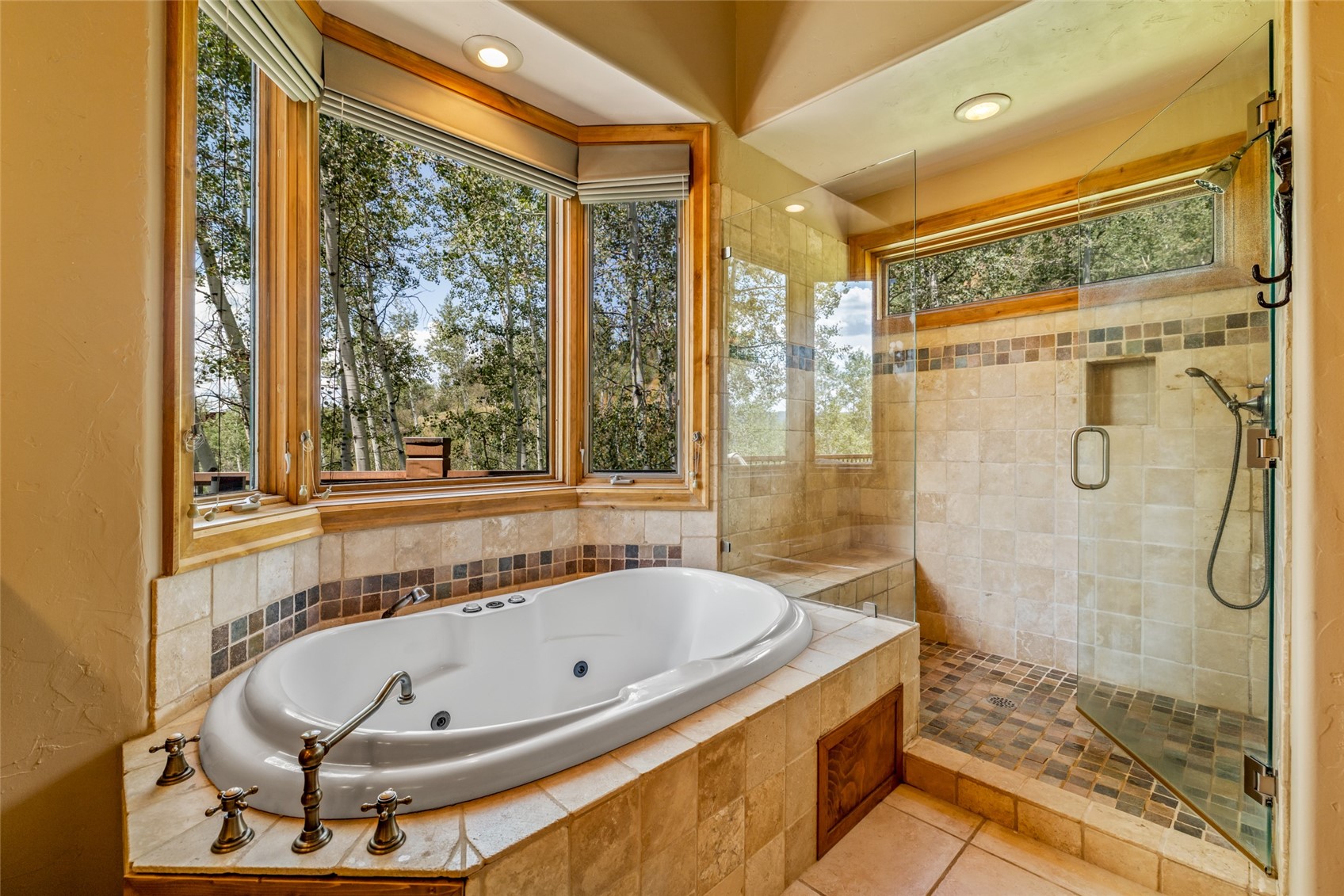 2897 Ski Trail LANE