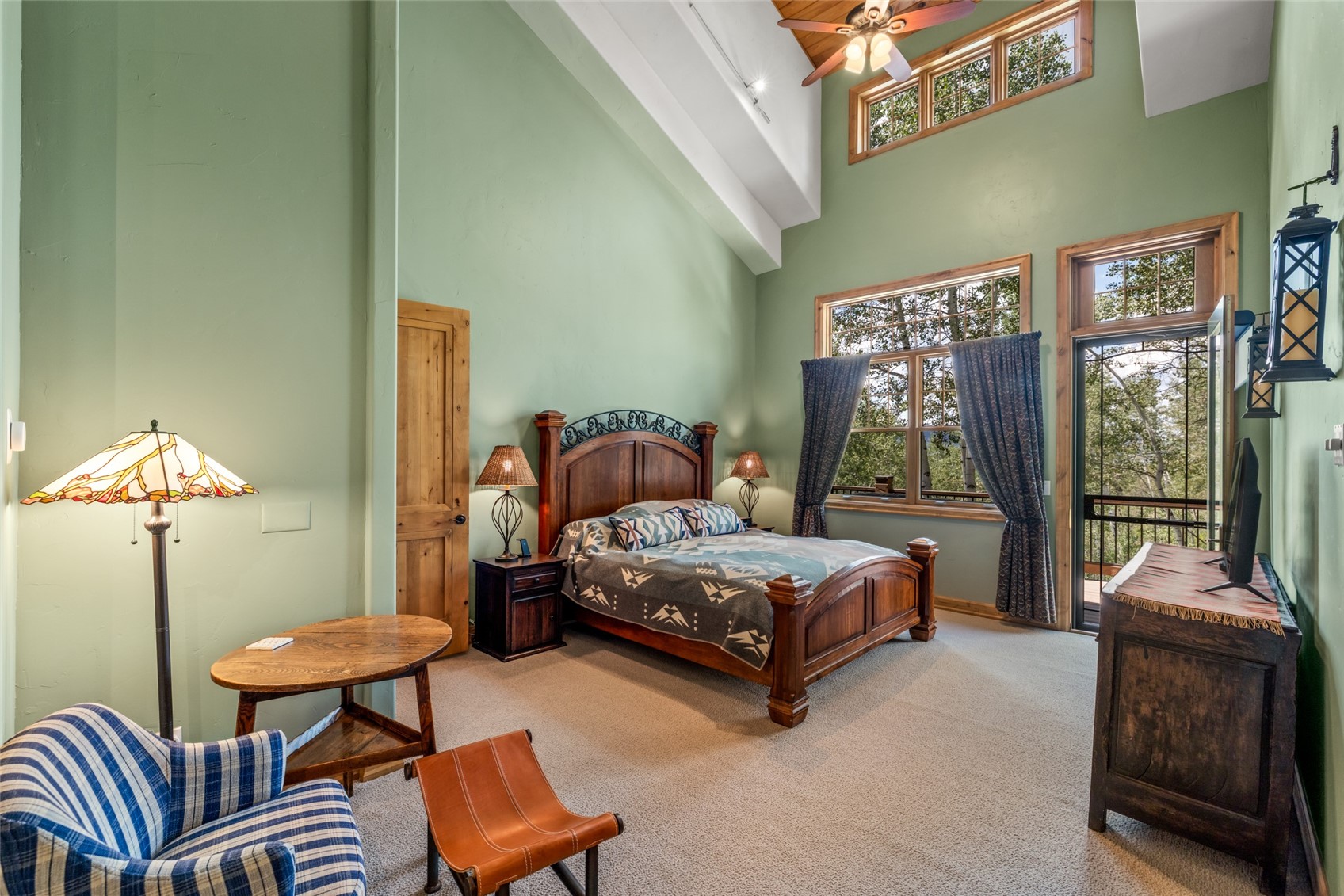 2897 Ski Trail LANE
