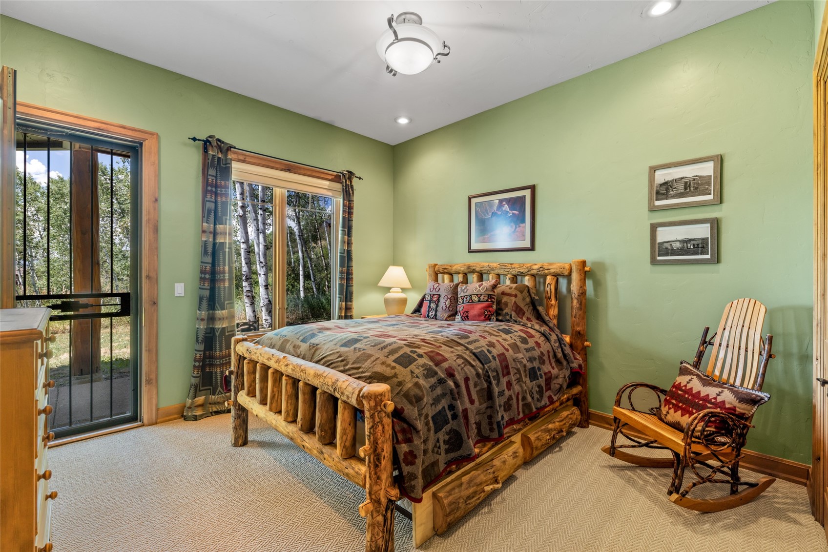2897 Ski Trail LANE