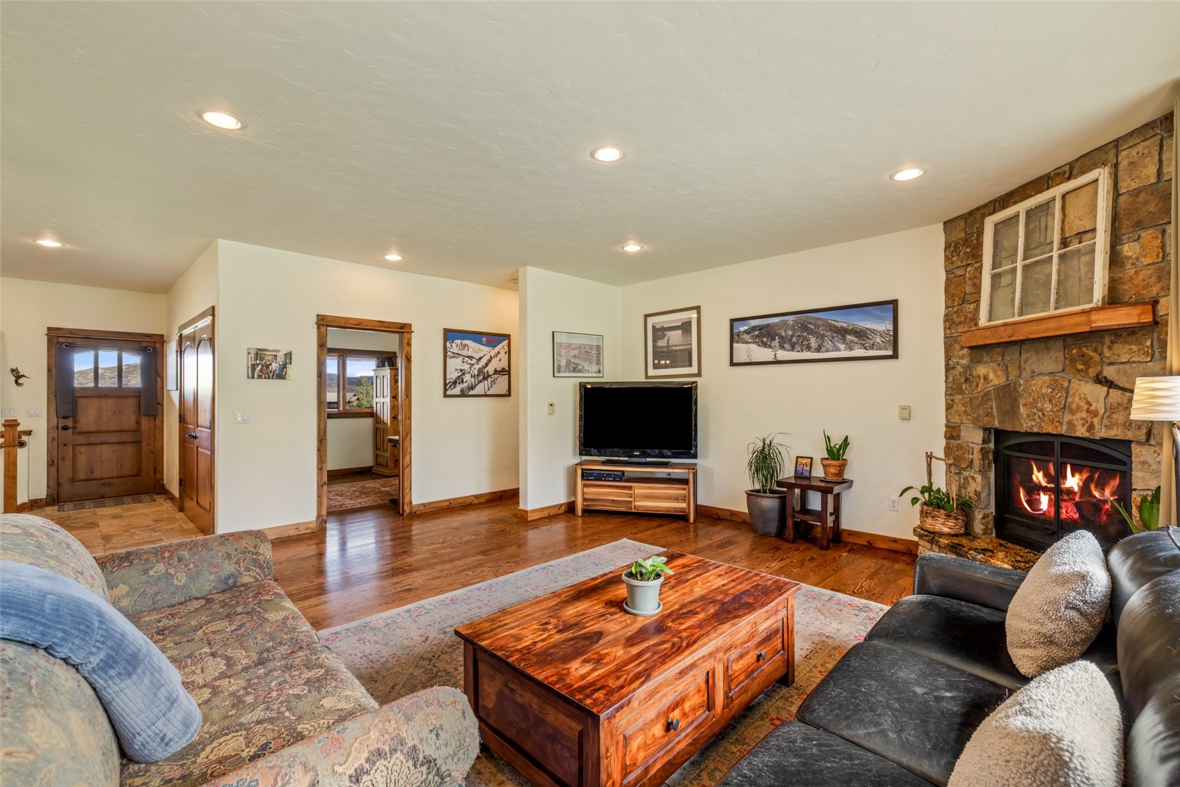 30230 Coyote Run COURT