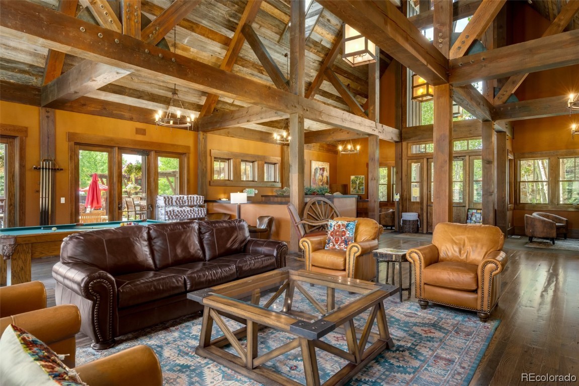 2053 Indian Summer DRIVE