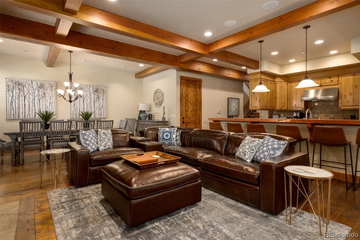 2053 Indian Summer DRIVE