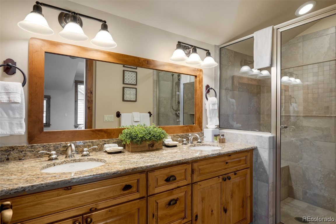 2053 Indian Summer DRIVE