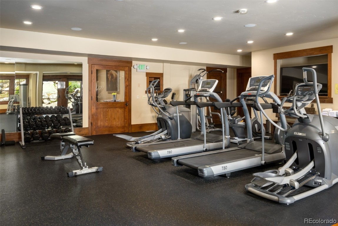 2053 Indian Summer DRIVE