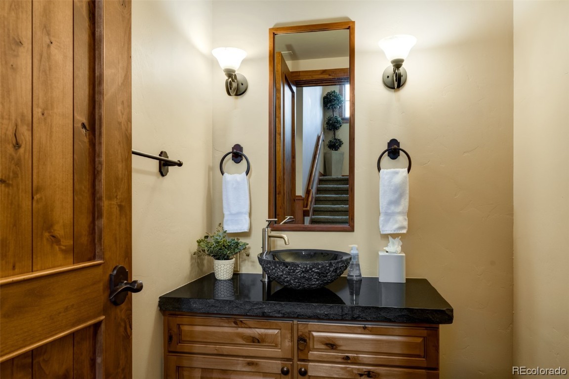 2053 Indian Summer DRIVE