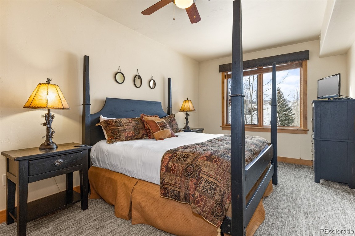 1875 Medicine Springs DRIVE 4207