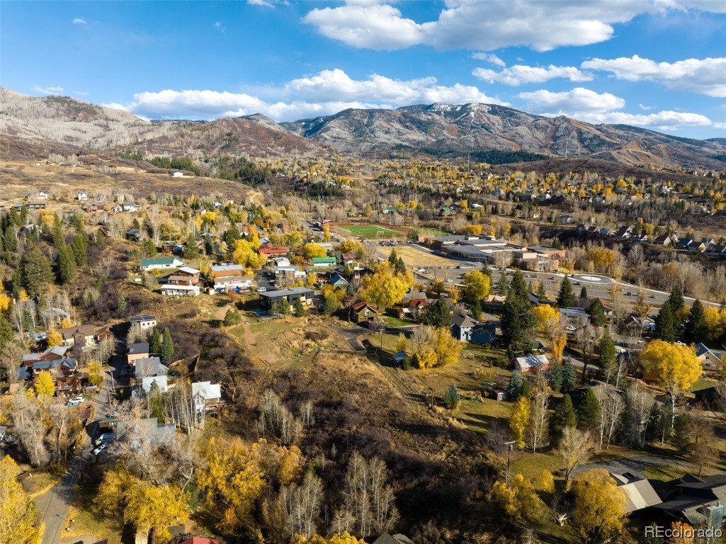 0000 Maple Circle STREET