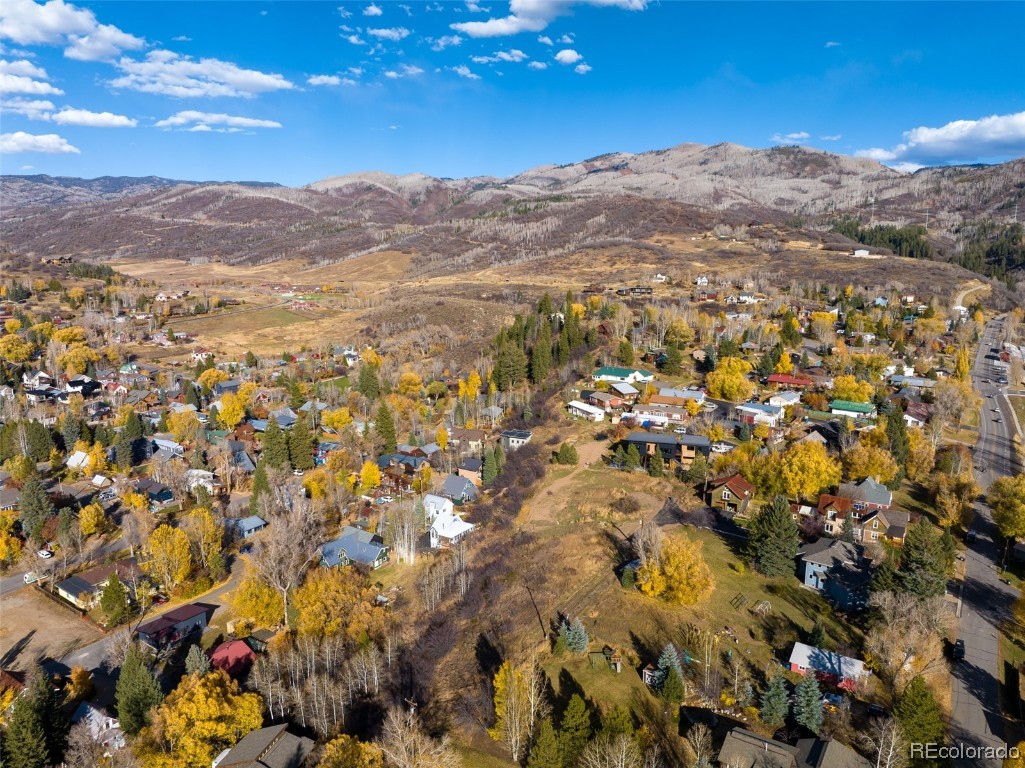 0000 Maple Circle STREET