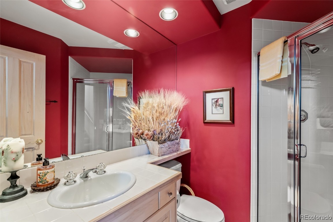 2300 Apres Ski WAY 10