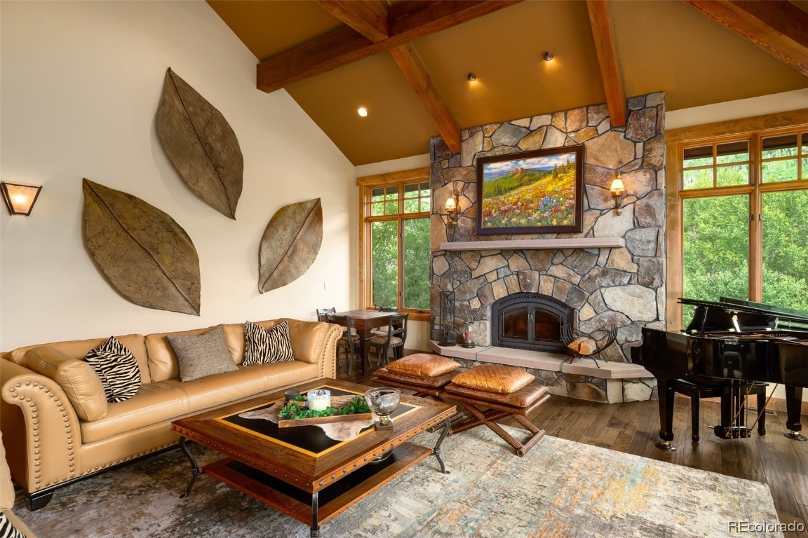 3050 Clearwater TRAIL