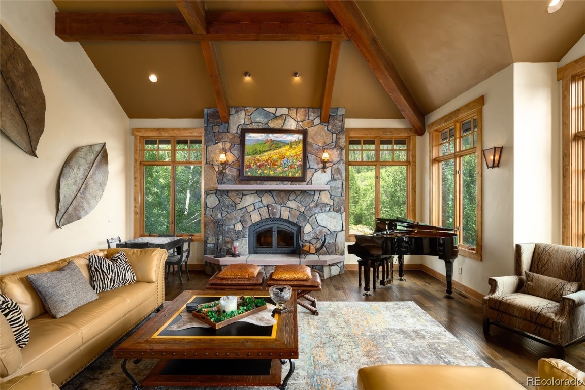 3050 Clearwater TRAIL