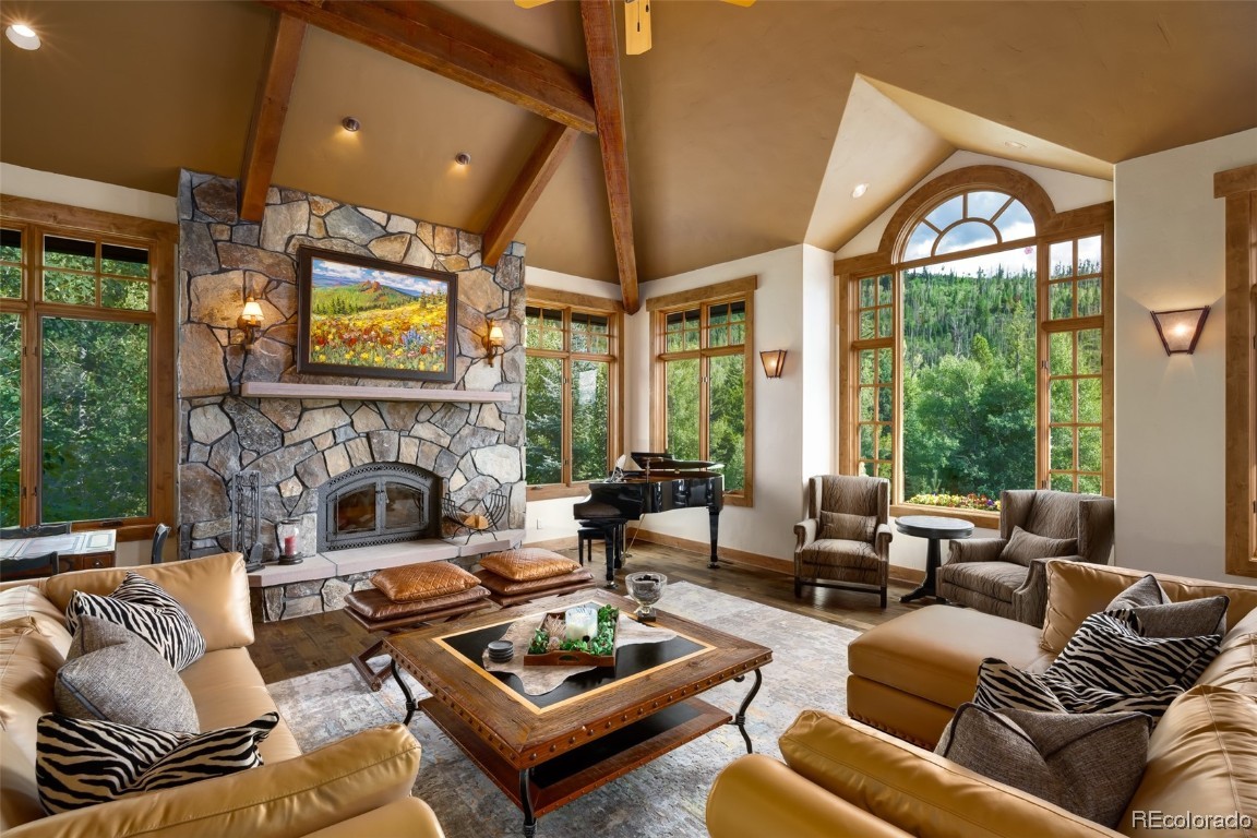 3050 Clearwater TRAIL