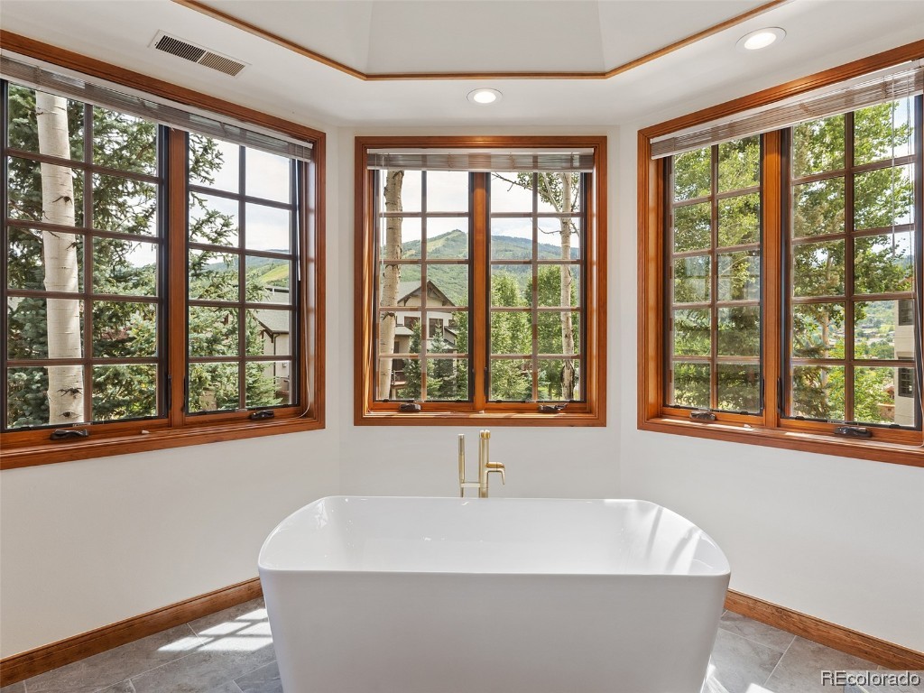 2600 Eagleridge DRIVE 26