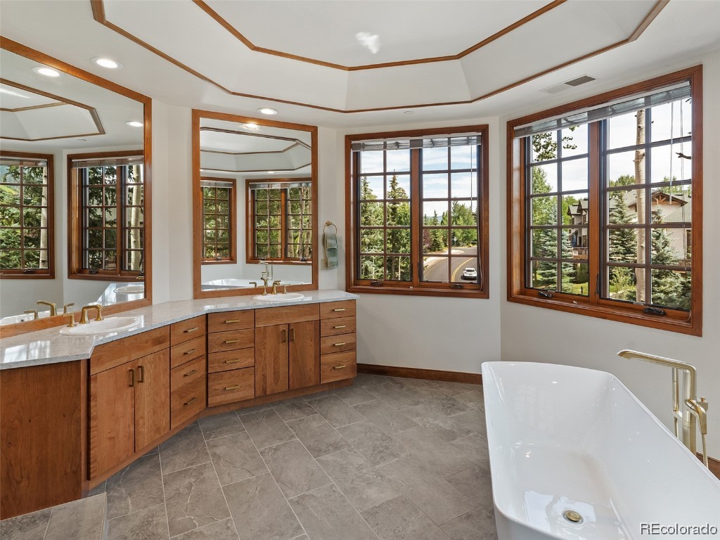 2600 Eagleridge DRIVE 26