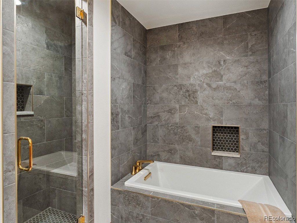 2600 Eagleridge DRIVE 26