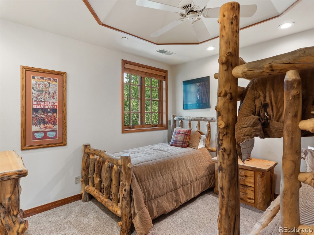 2600 Eagleridge DRIVE 26