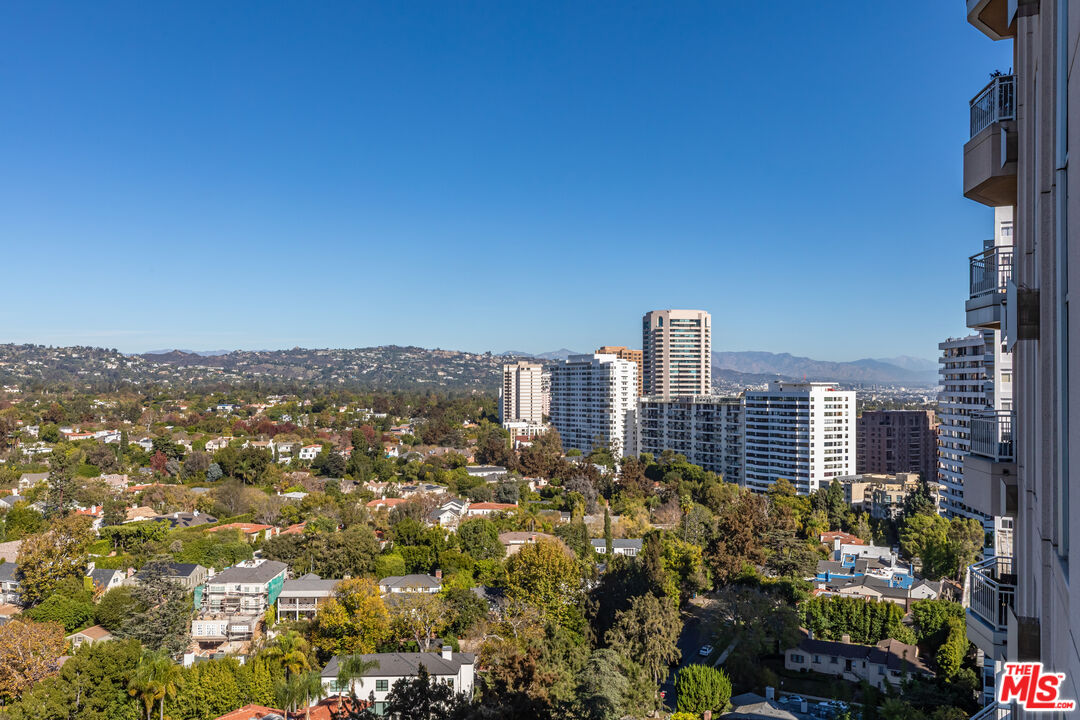 10727 Wilshire Blvd Unit: 1702