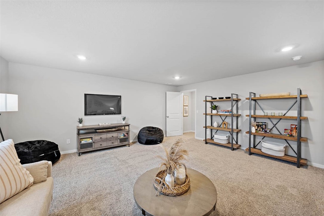 5610 NE Verona Drive