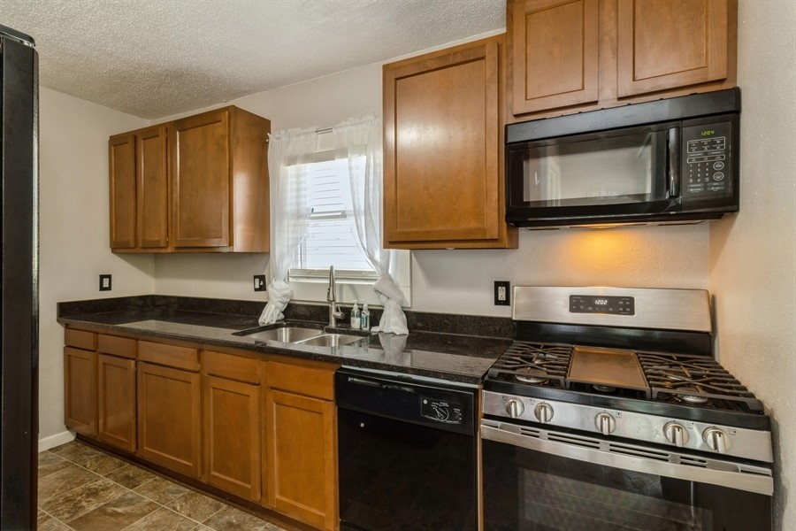 401 Payton Avenue