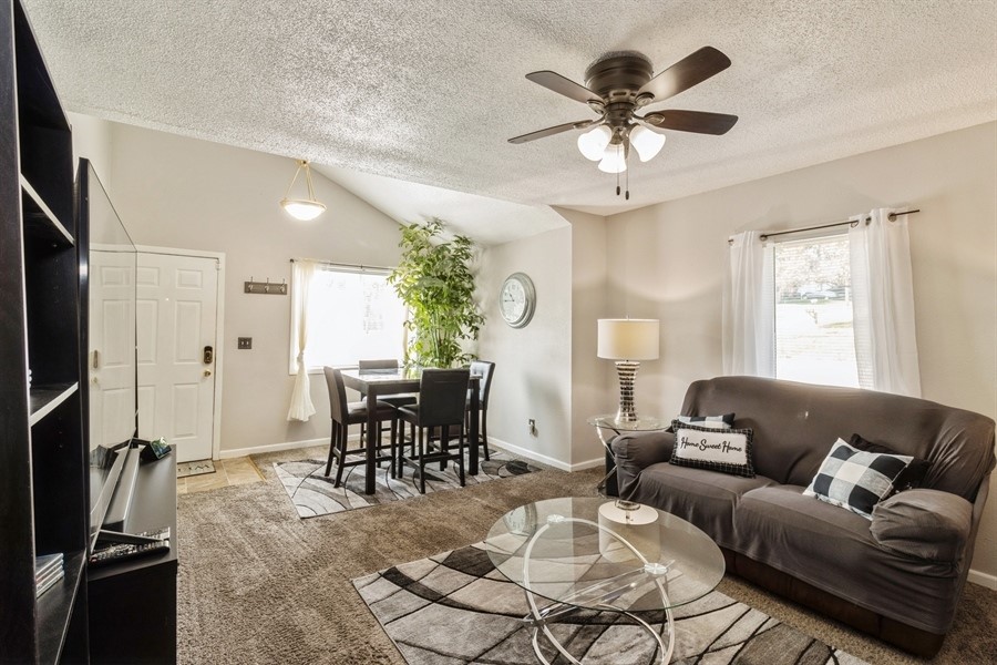 401 Payton Avenue