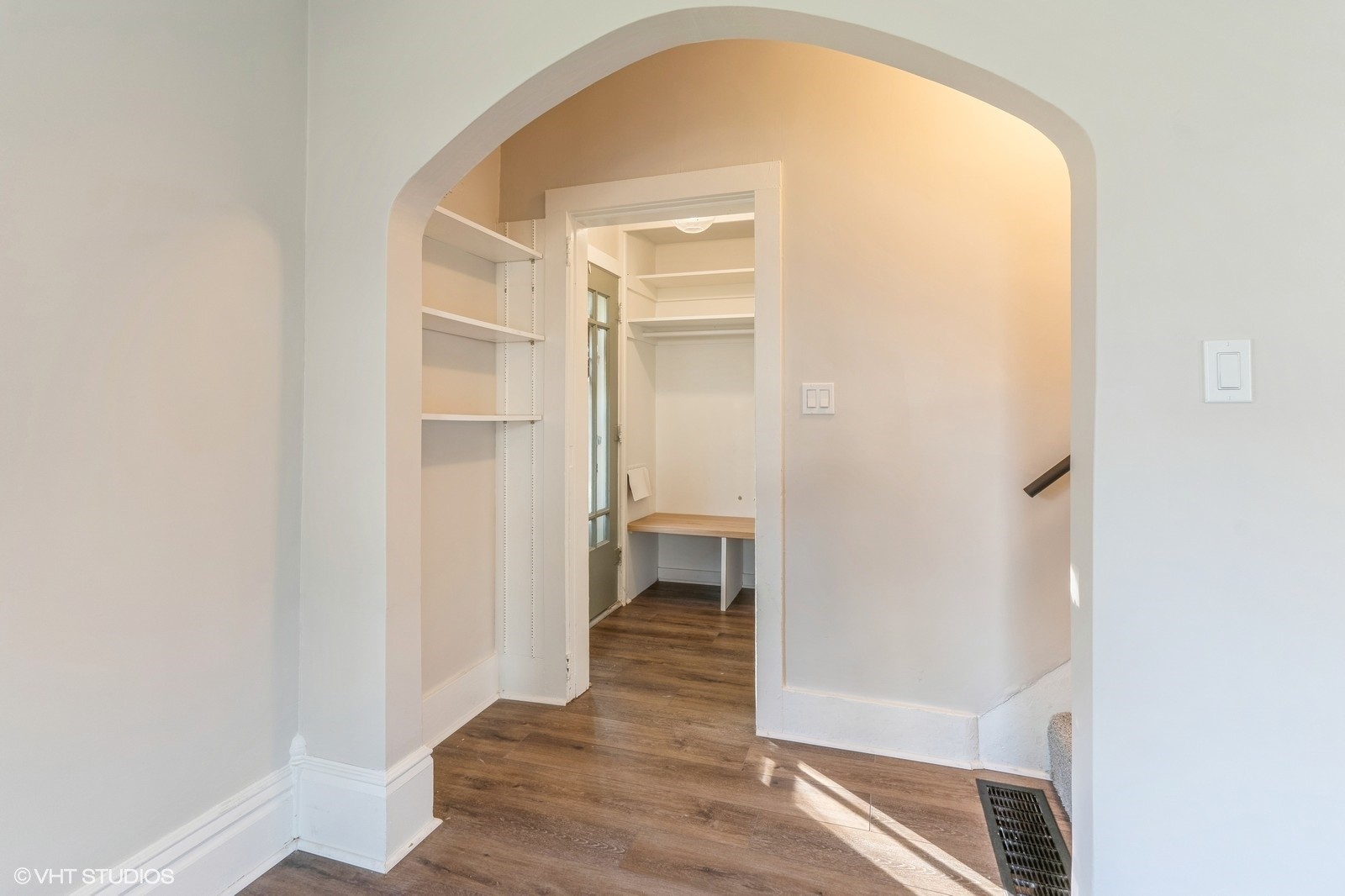 1323 6th Street