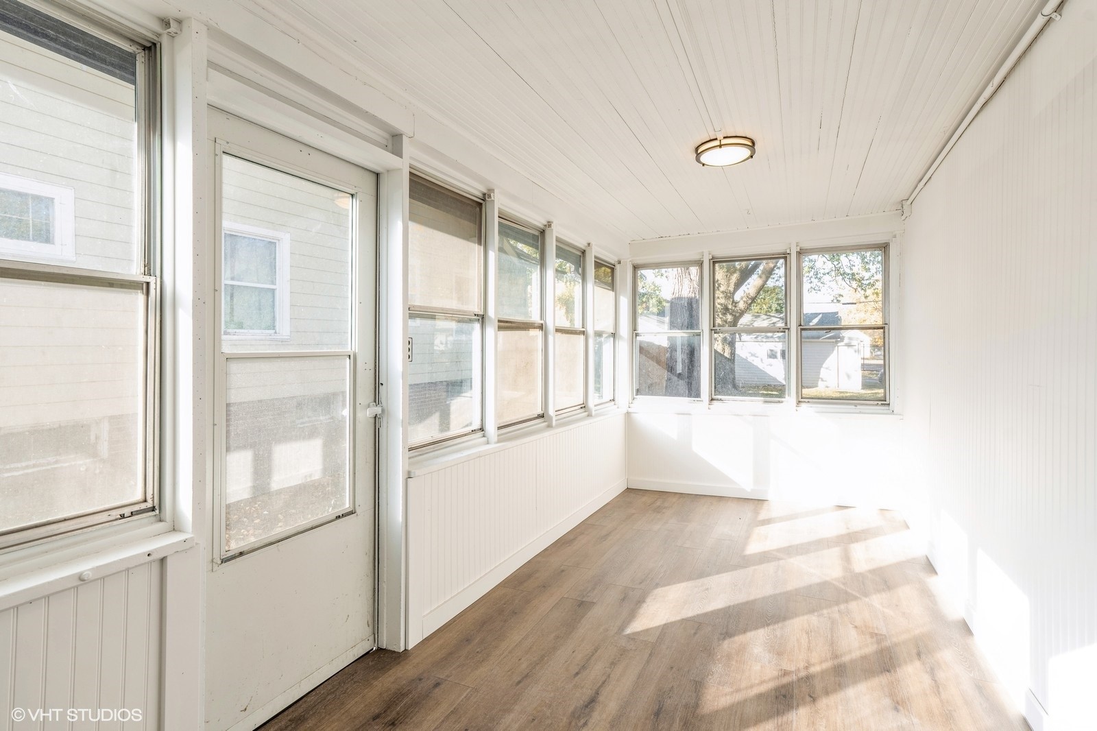1323 6th Street