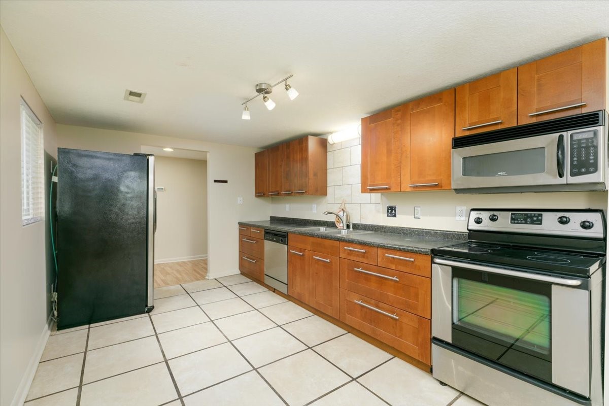 4720 NW 51st Street