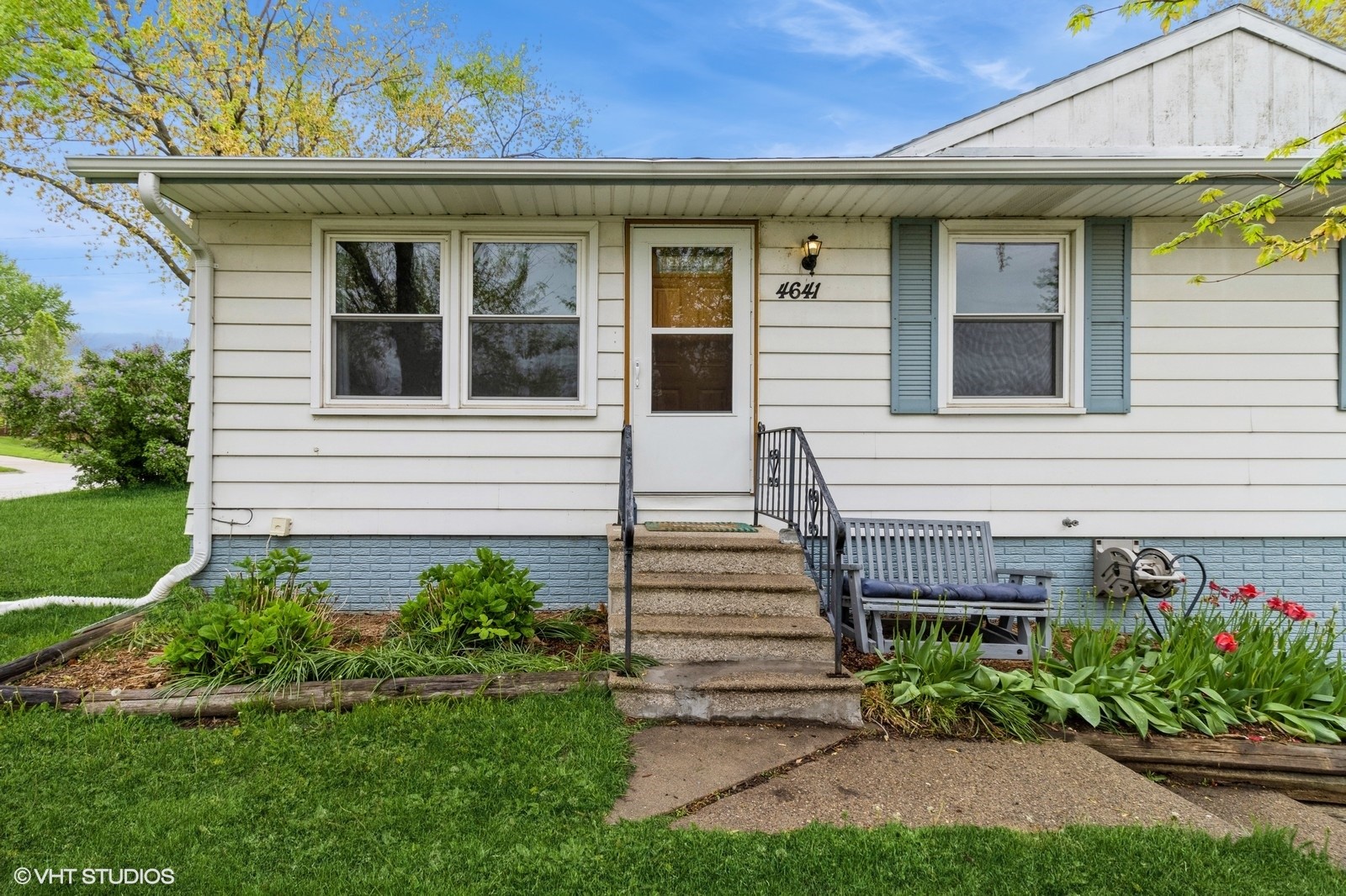 4641 Wakonda Drive
