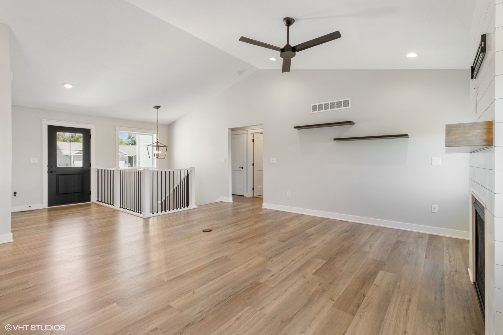 1808 Crabapple Lane