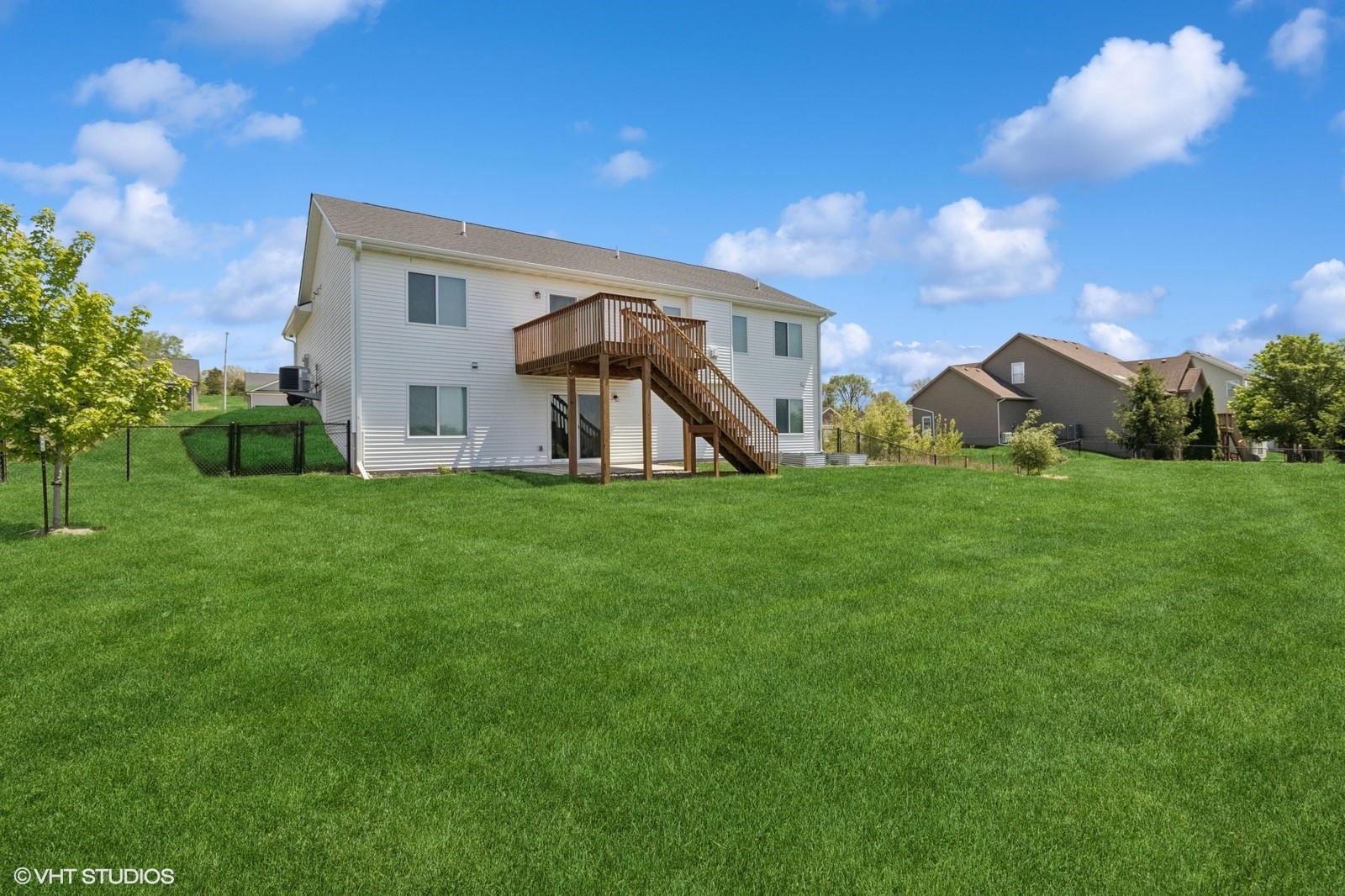 1808 Crabapple Lane